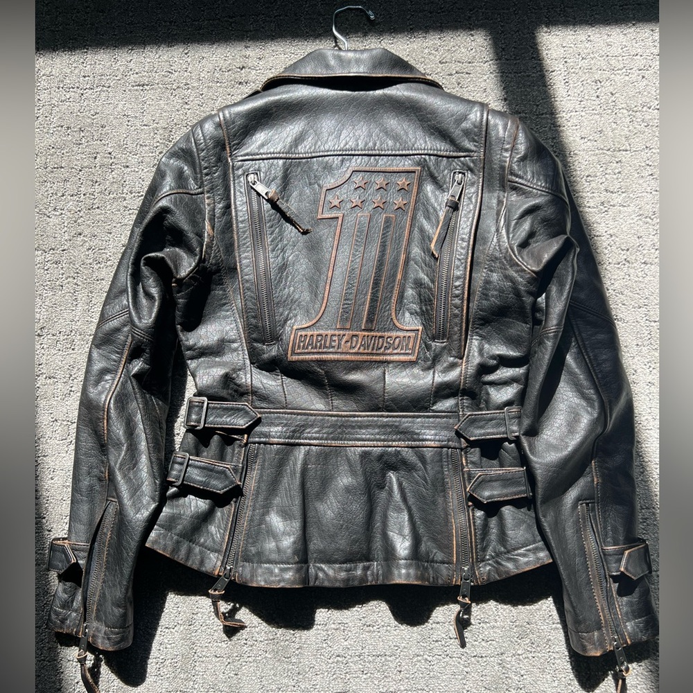 Harley Davidson “Priscella” ladies leather biker jacket size S. 97182-17VW.